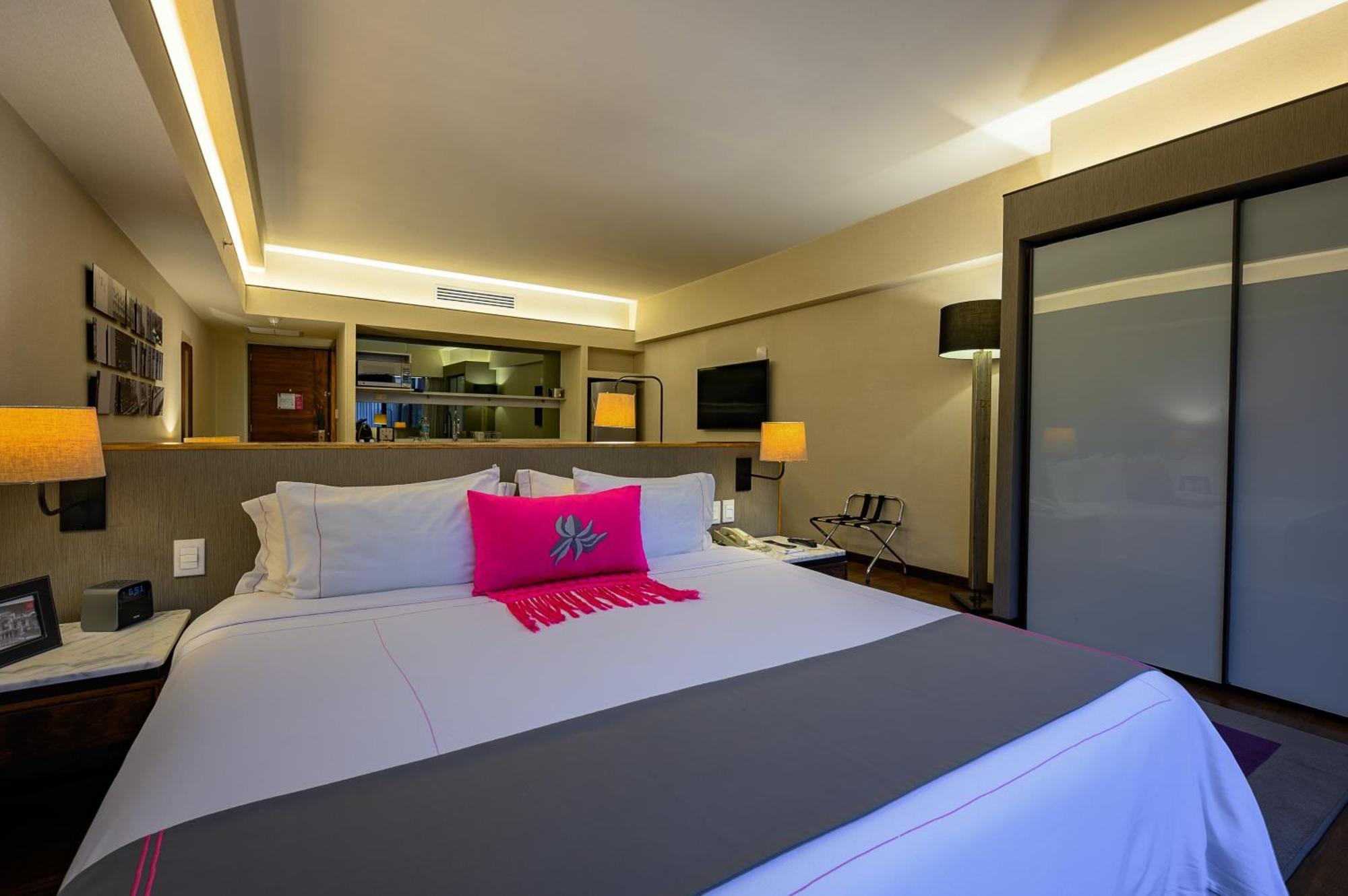 Las Suites Campos Eliseos Mexico City Exterior photo